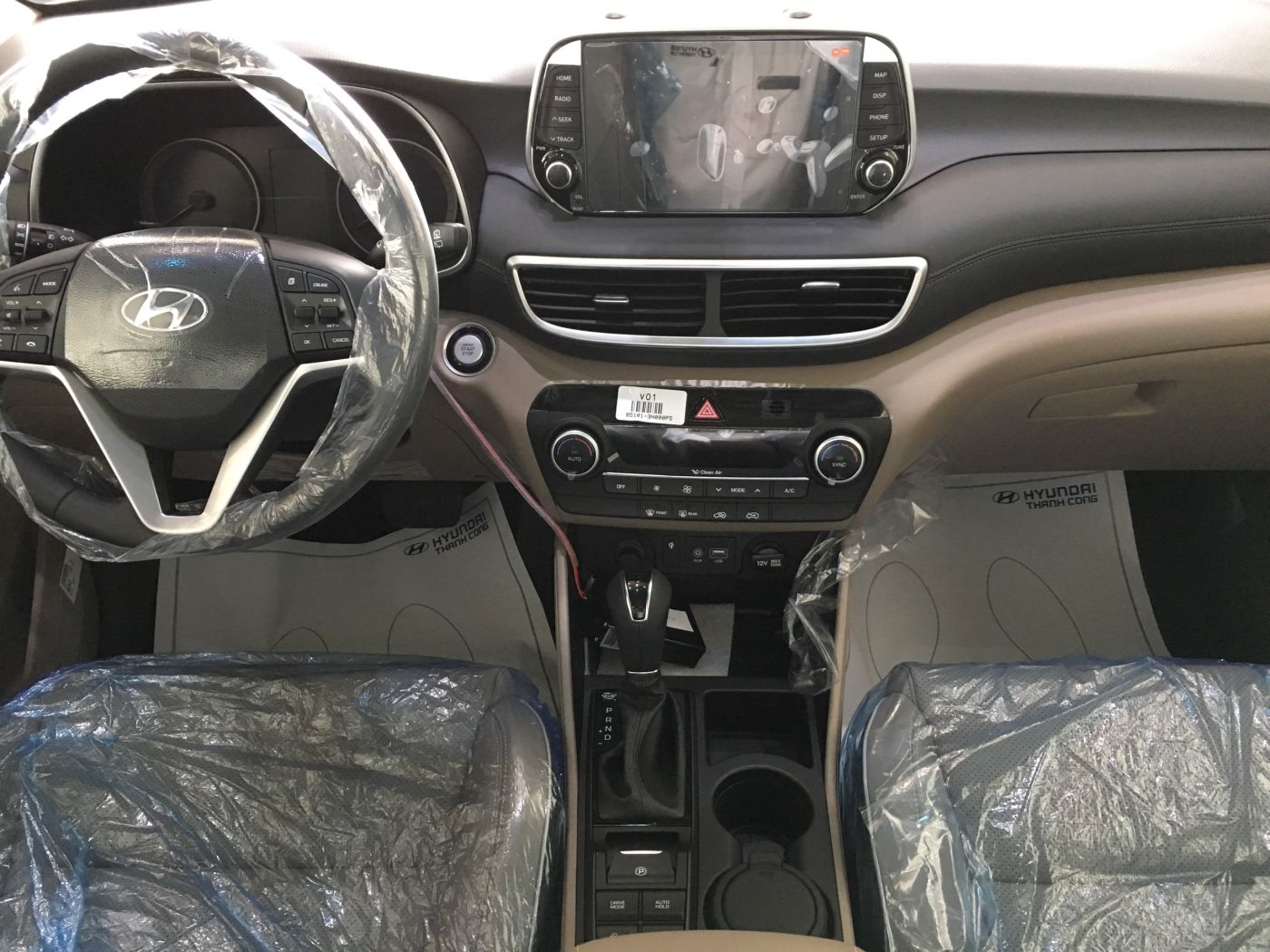 Hình ảnh nội thất xe Hyundai Bình Dương 12